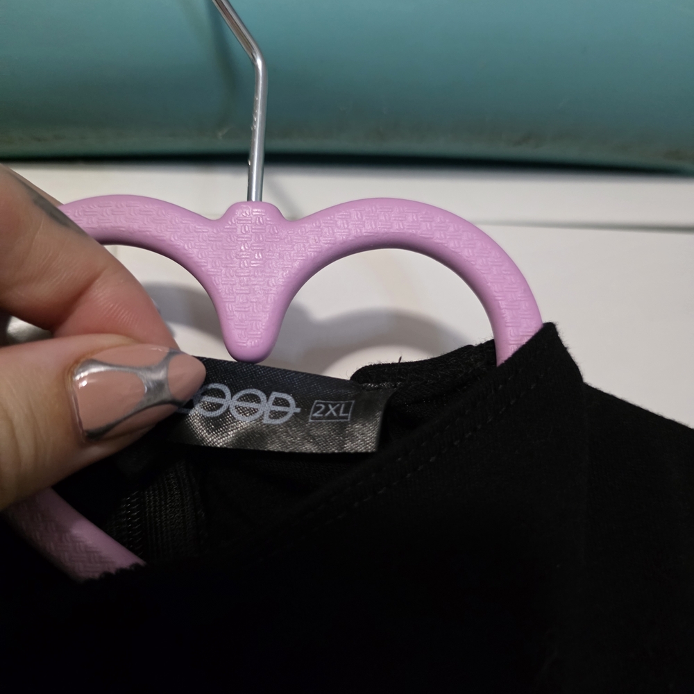 Sleeveless Mock Neck Tank Top - Black - Picture 2 of 3